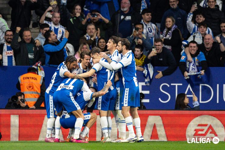 El RCD Espanyol se coloca quinto tras derrotar al Rayo Vallecano