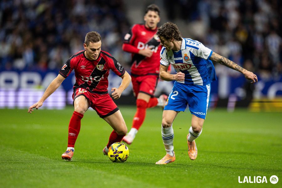 De Frutos, de nuevo la referencia en ataque ante el Espanyol 2 highlight_image