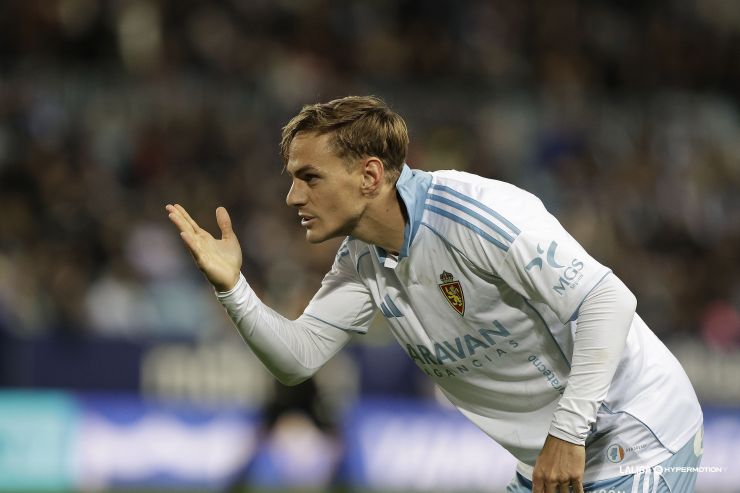 El Real Zaragoza araña en el descuento un punto de La Rosaleda