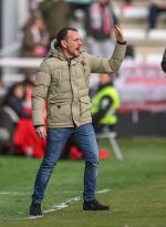 Bur_MAK_3650.jpg Bur_MAK_3650.jpg