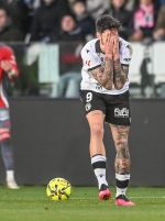 Bur_MAK_4150.jpg Bur_MAK_4150.jpg