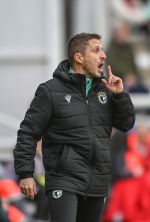 Bur_MAK_3563.jpg Bur_MAK_3563.jpg