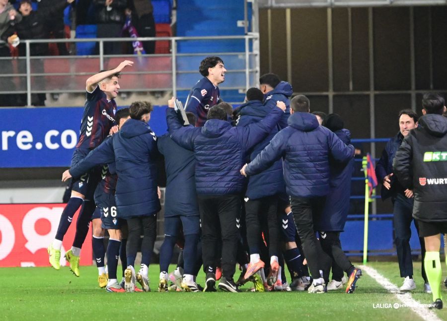 La SD Eibar celebra su primer gol. Fuente: LaLiga