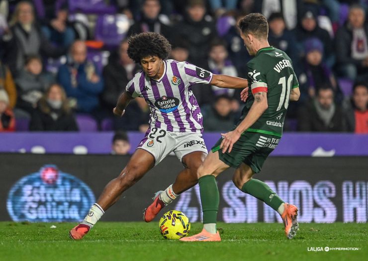 Empate que mantiene líder al Real Racing Club