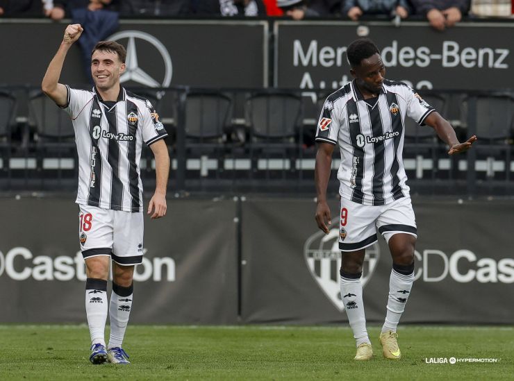 Goleada del CD Castellón para arrancar el año