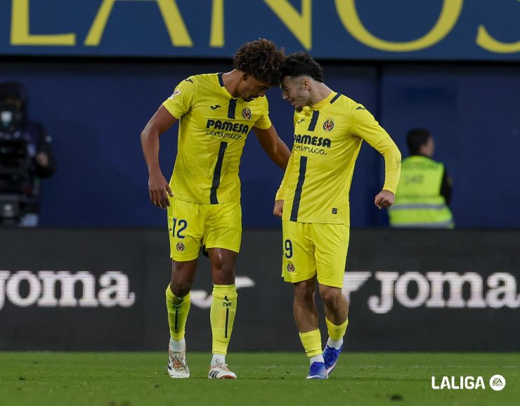 El Villarreal CF se afianza en la tercera plaza