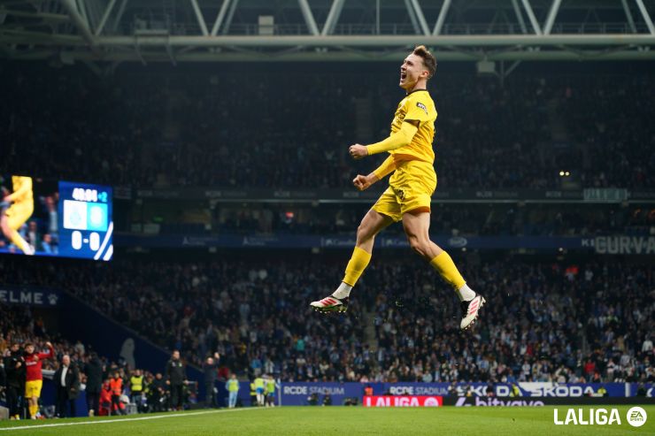 El Girona FC vence al RCD Espanyol y sigue su buena dinámica