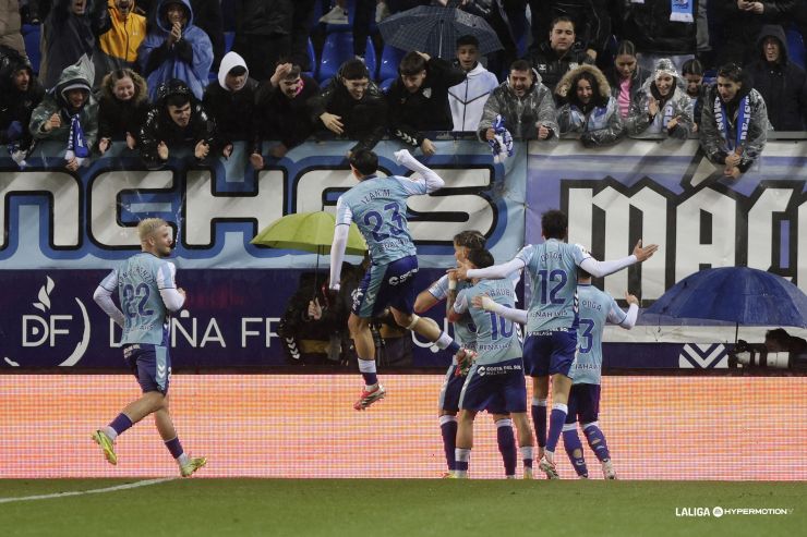 El Málaga CF derrota al Burgos CF y continúa con su buena racha