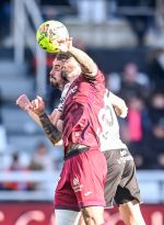 Bur_MAK_4752.jpg Bur_MAK_4752.jpg