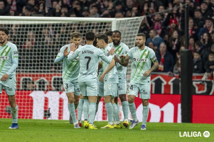 Antony lideró la conquista del fortín del Riyahd Metropolitano