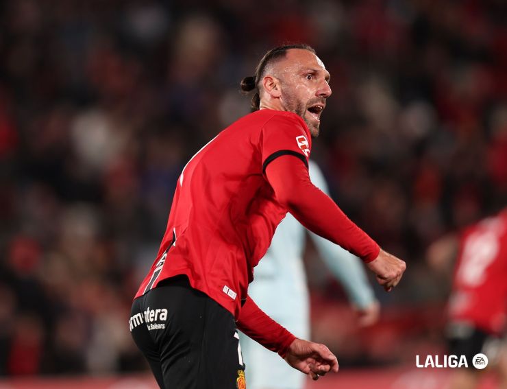 Balones a Muriqi: especialista en goles de cabeza