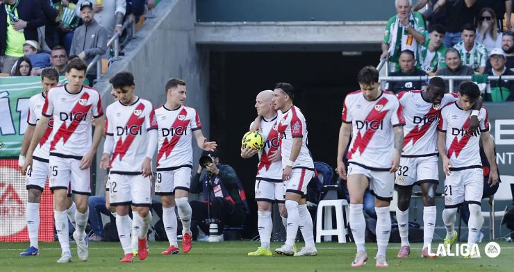 El Rayo rescata un punto frente al Betis