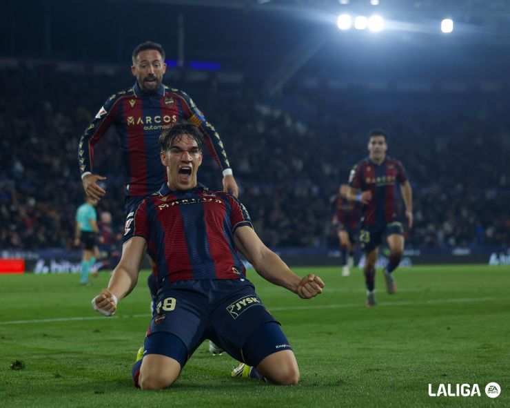 Carlos Espí desata la locura