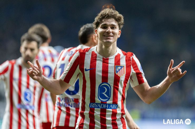 Julián sale al rescate en el Carlos Tartiere