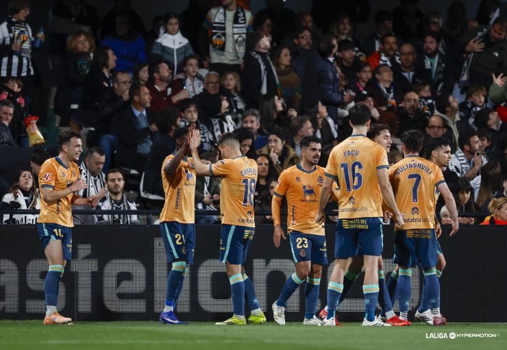 El Real Racing Club se hace más líder