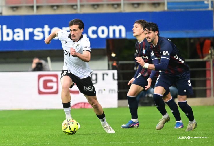 Empate sin goles en Ipurua entre SD Eibar y Burgos CF