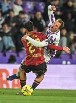 Puc_MAK_4185.jpg Puc_MAK_4185.jpg