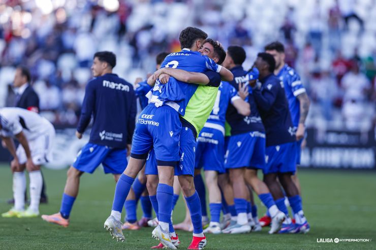 El Burgos CF sigue de dulce y quiere asentarse en play-offs