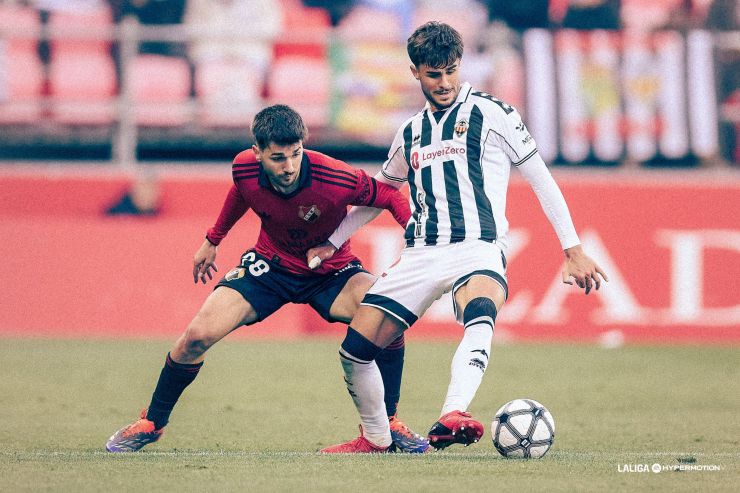 Reparto de puntos entre CD Mirandés y CD Castellón en Anduva