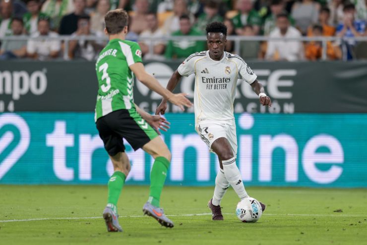 Anticipación y definición cruzada: el gol de Vinicius en la Cartuja