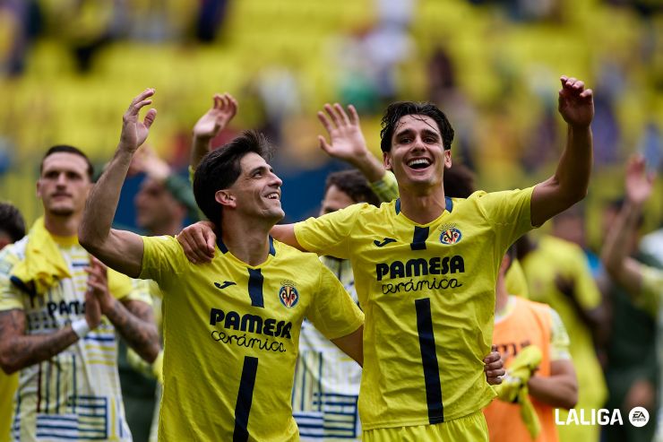 Fiesta completa en La Cerámica: el Villarreal CF asegura la Champions y hunde al Levante UD