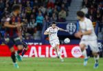 LEVANTE-OSASUNA84.JPG