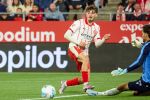 20269514 Girona FC vs Real Sociedad J36 2005.jpg