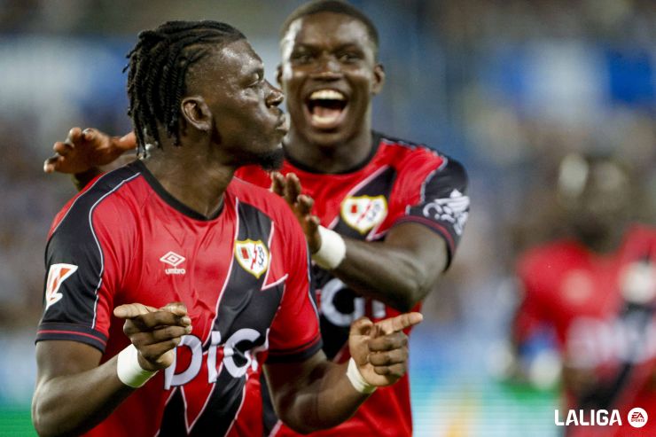 El Rayo Vallecano cierra LALIGA EA SPORTS 2025/26 con victoria en Mendizorroza