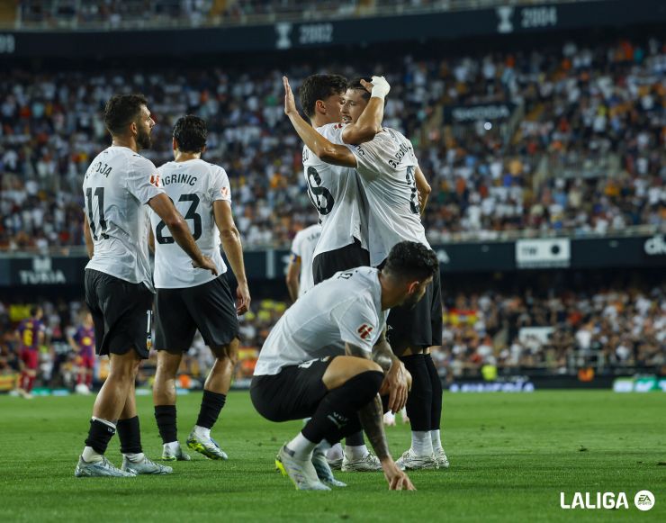 Gran victoria del Valencia CF ante el FC Barcelona