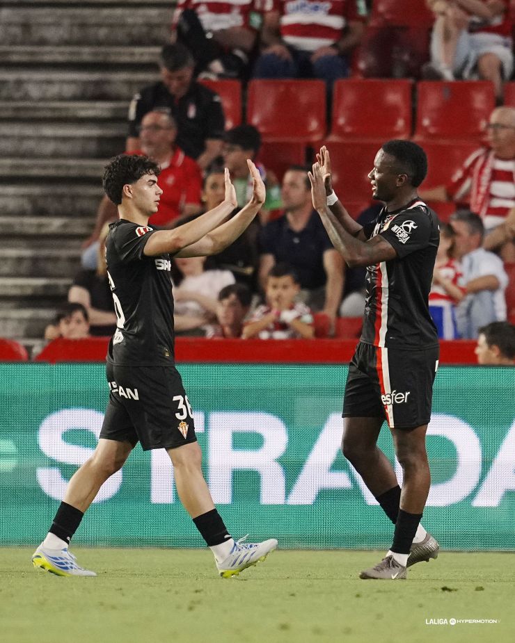 Remontada del Sporting para despedir la temporada