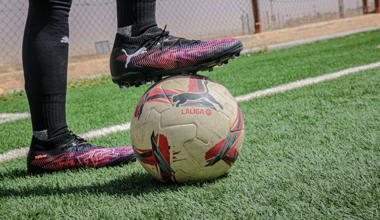 PUMA dona 200 pares de zapatillas a LALIGA Za'atari & Azraq Social Project