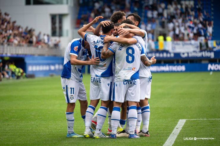 El CD Tenerife regresa por la puerta grande