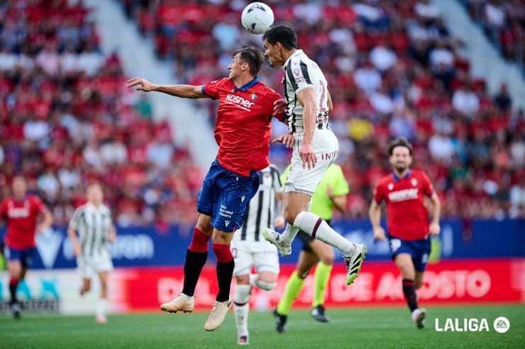 CA Osasuna y Levante UD empatan en un encuentro sin goles