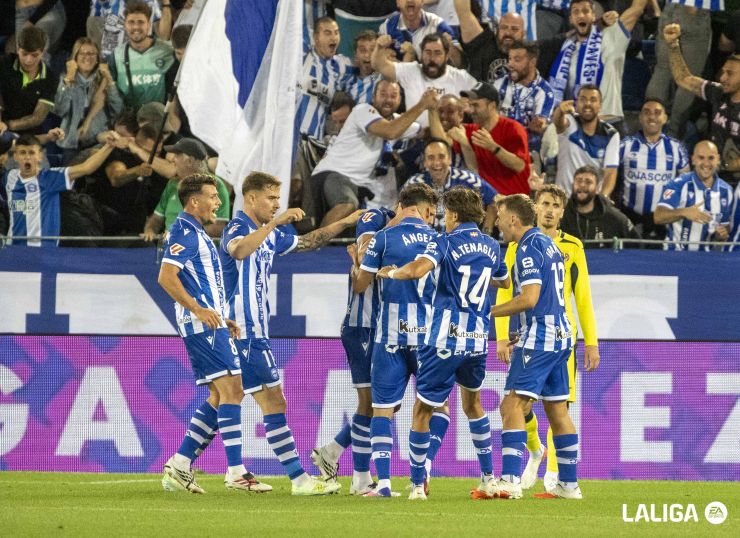 Boyé certifica el gran inicio del Deportivo Alavés