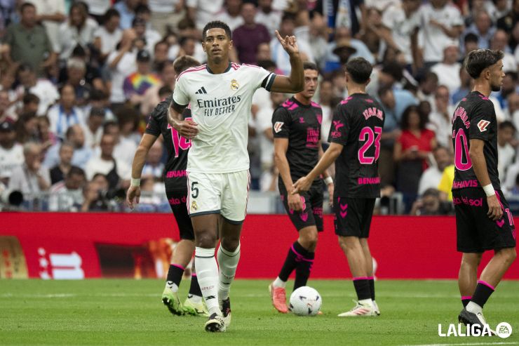 El Real Madrid sonríe en el Bernabéu