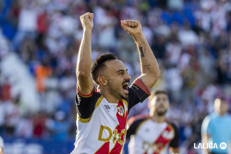 El Rayo se despide de Butarque con victoria frente al Espanyol