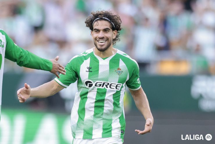 El Real Betis se mantiene fuerte en La Cartuja