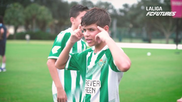 Anatomía de un capitán en LALIGA FC FUTURES: Javi Secano
