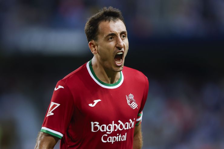 Oyarzabal lidera la goleada de la Real Sociedad en La Rosaleda