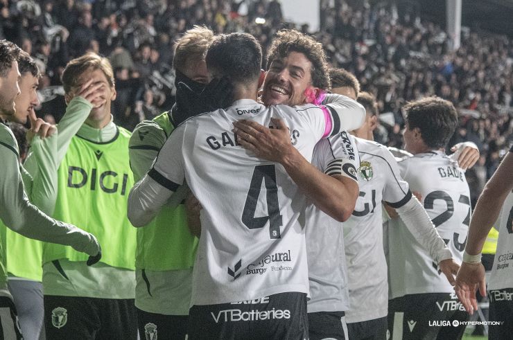 Un gol de Curro Sánchez da el triunfo al Burgos CF