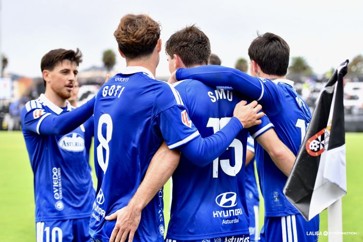 El Real Oviedo vence en el Alfonso Murube