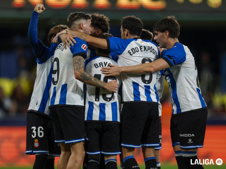 Cabrera da oxígeno al RCD Espanyol en La Cerámica